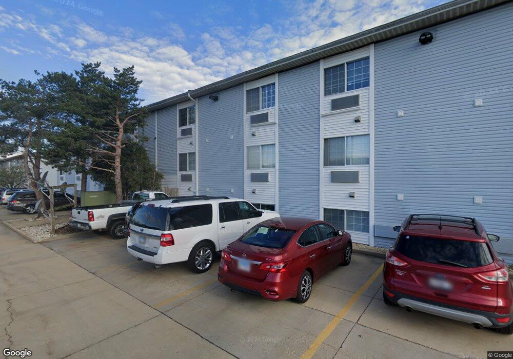 3130 W Monroe St unit 204, Waukegan, IL 60085 - photo 1