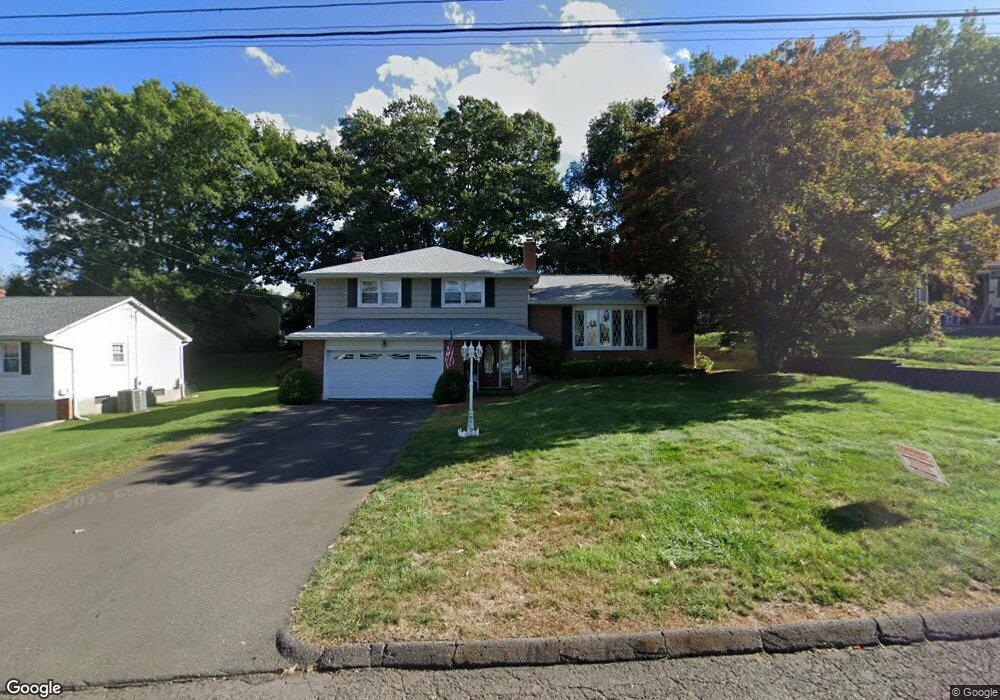 231 Dale Rd, Wethersfield, CT 06109 - photo 1