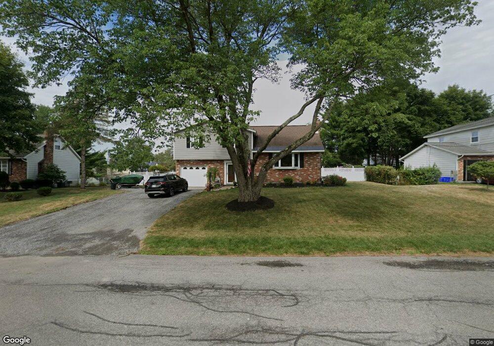 17 Vista Dr, Schenectady, NY 12302 - photo 1