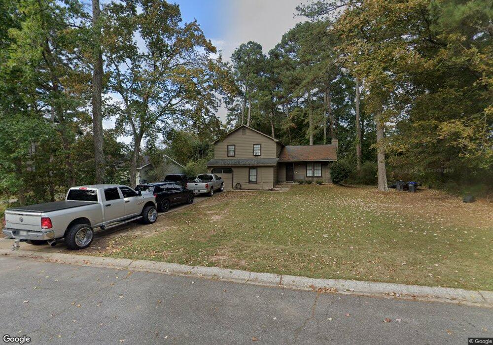 1070 Forest Park Ln, Suwanee, GA 30024 - photo 1