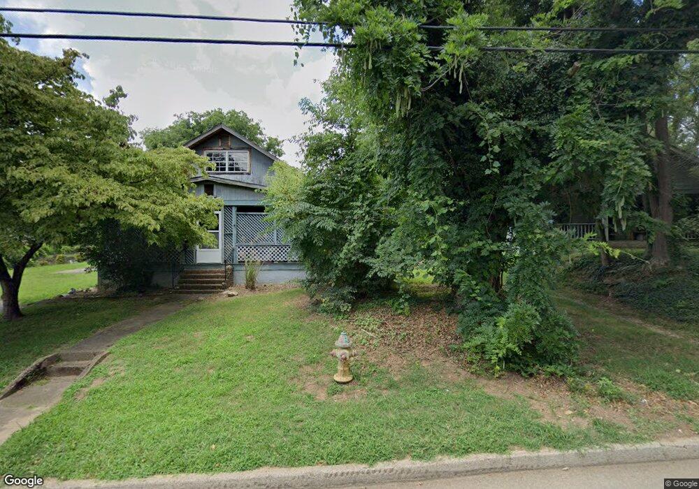 921 W Chapel Rd, Asheville, NC 28803 - photo 1