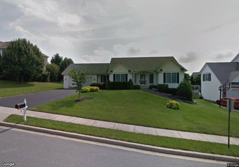 205 Mina Dr, Middletown, MD 21769 - photo 1