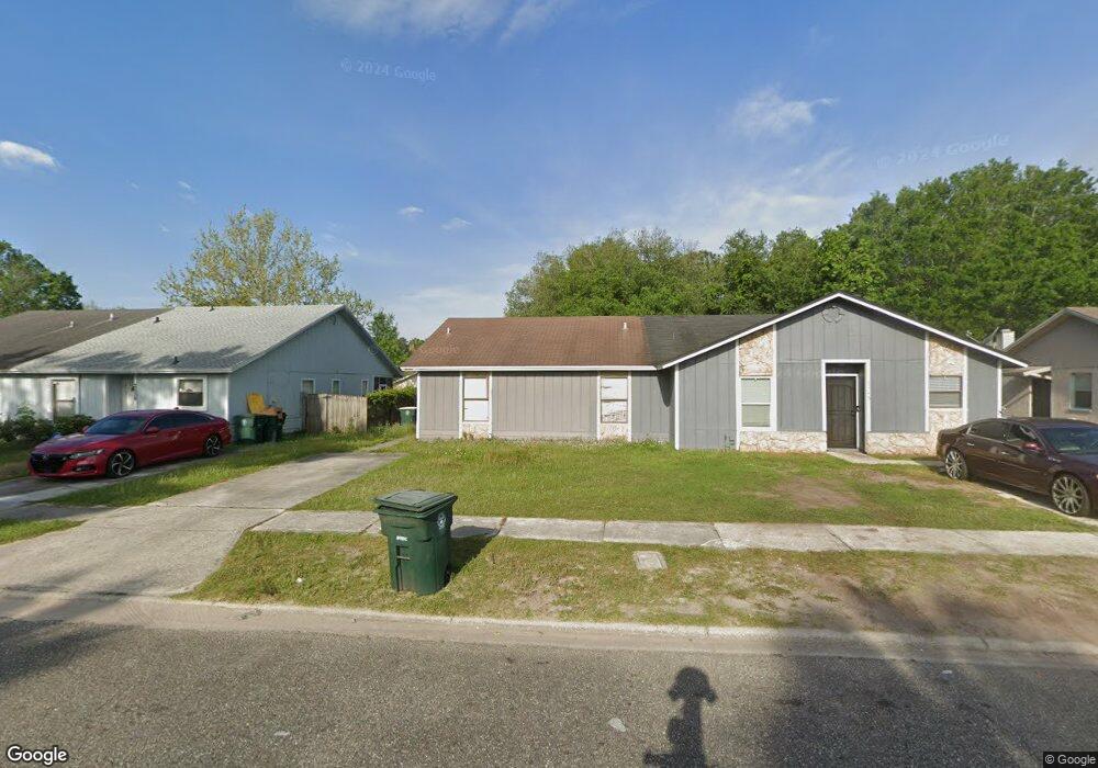 2552 Hidden Village Dr, Jacksonville, FL 32216 - photo 1