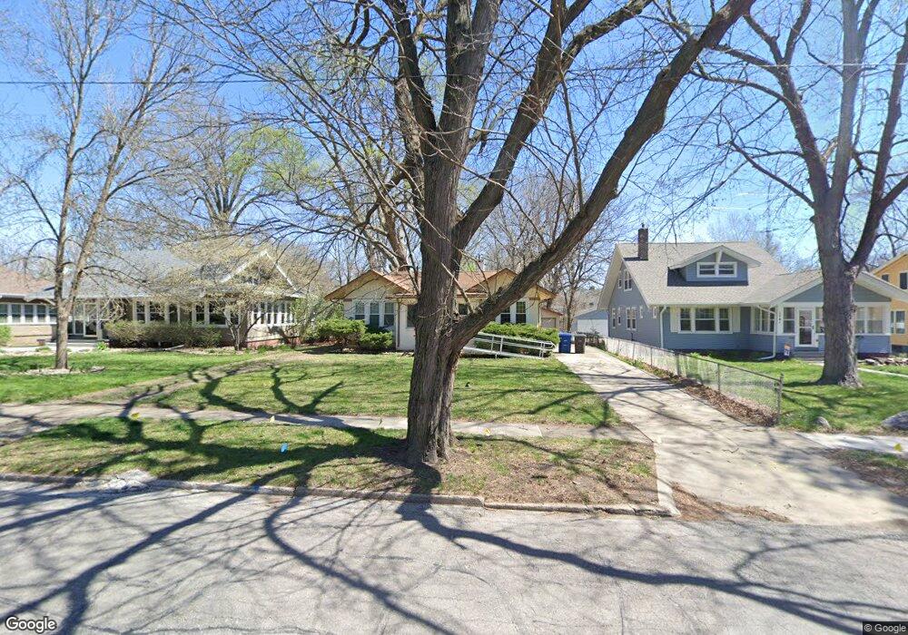 1245 44th St, Des Moines, IA 50311 - photo 1