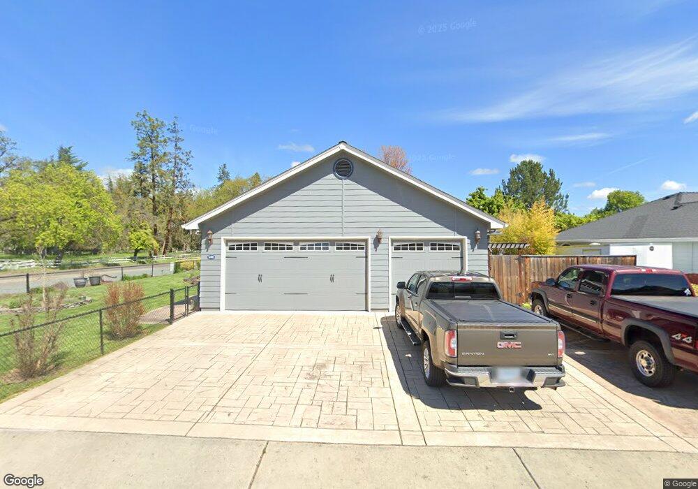 580 Blue Heron Way, Central Point, OR 97502 - photo 1