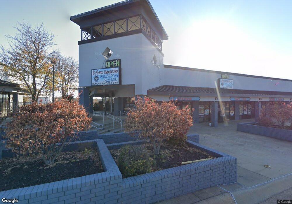 1301 E Robinson B-6 Ave, Springdale, AR 72756 - photo 1