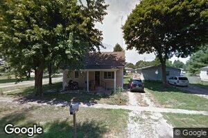 201 Ross St, Dawson, IL 62520