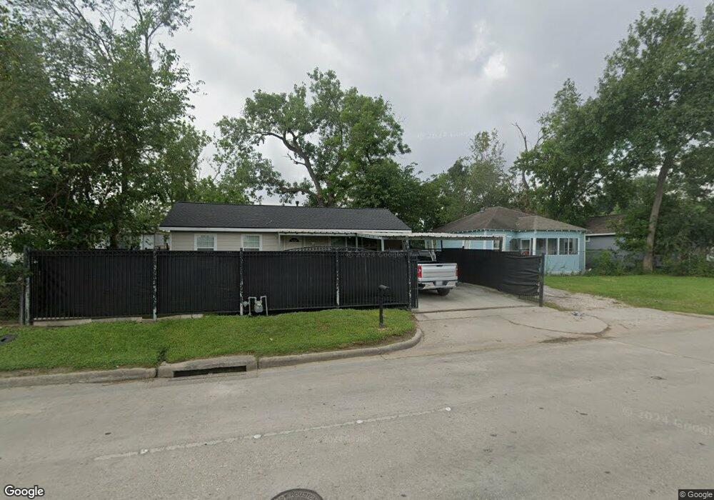 2306 Hopper Rd, Houston, TX 77093 - photo 1