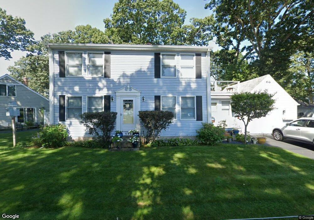 175 Riverside Dr, Riverside, RI 02915 - photo 1