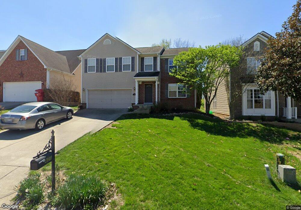 421 Village Dr, Frankfort, KY 40601 - photo 1