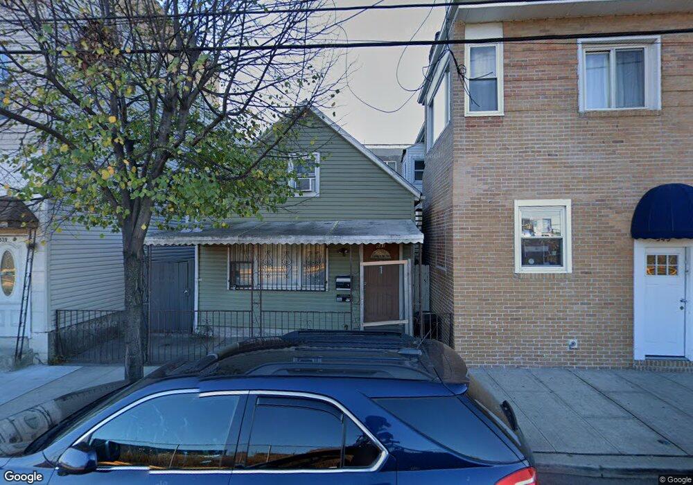 541 30th St, Union City, NJ 07087 - photo 1