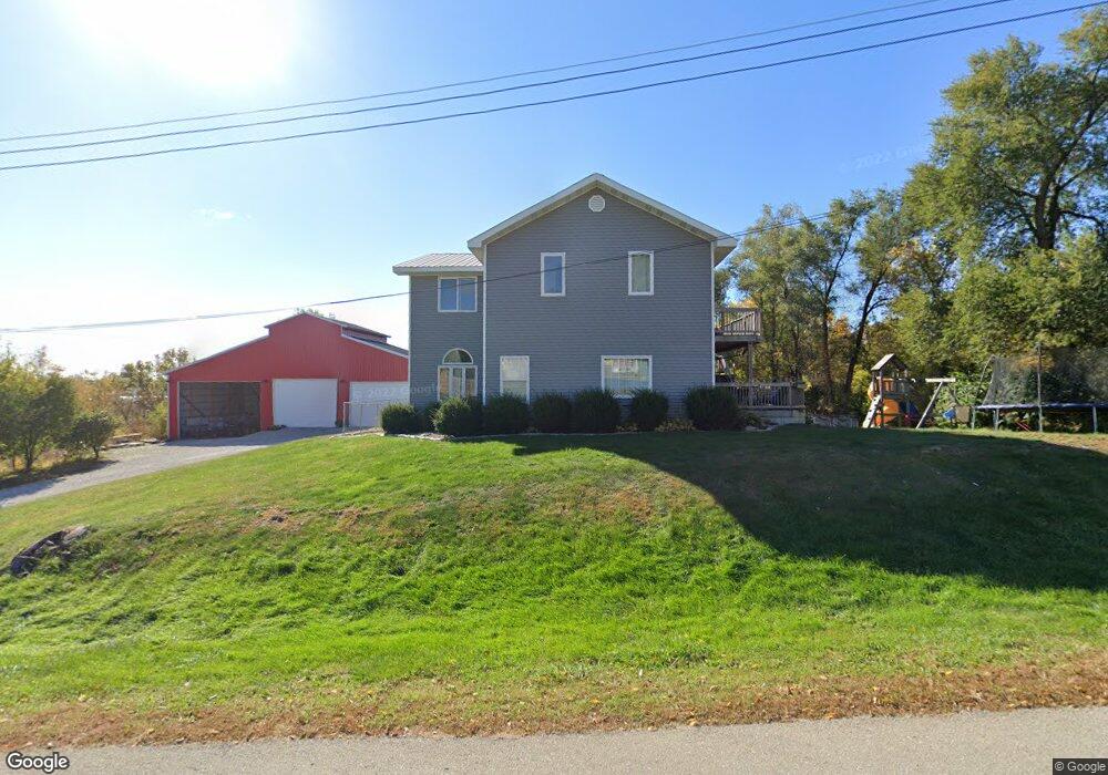 2779 S 12th Ave W, Newton, IA 50208 - photo 1