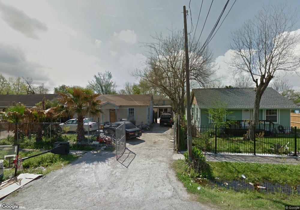 3718 Rosemary Ln, Houston, TX 77093 - photo 1