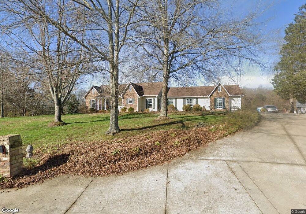 512 Tollgate Rd, Shelbyville, TN 37160 - photo 1