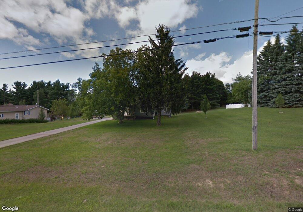 8071 E Carpenter Rd, Davison, MI 48423 - photo 1