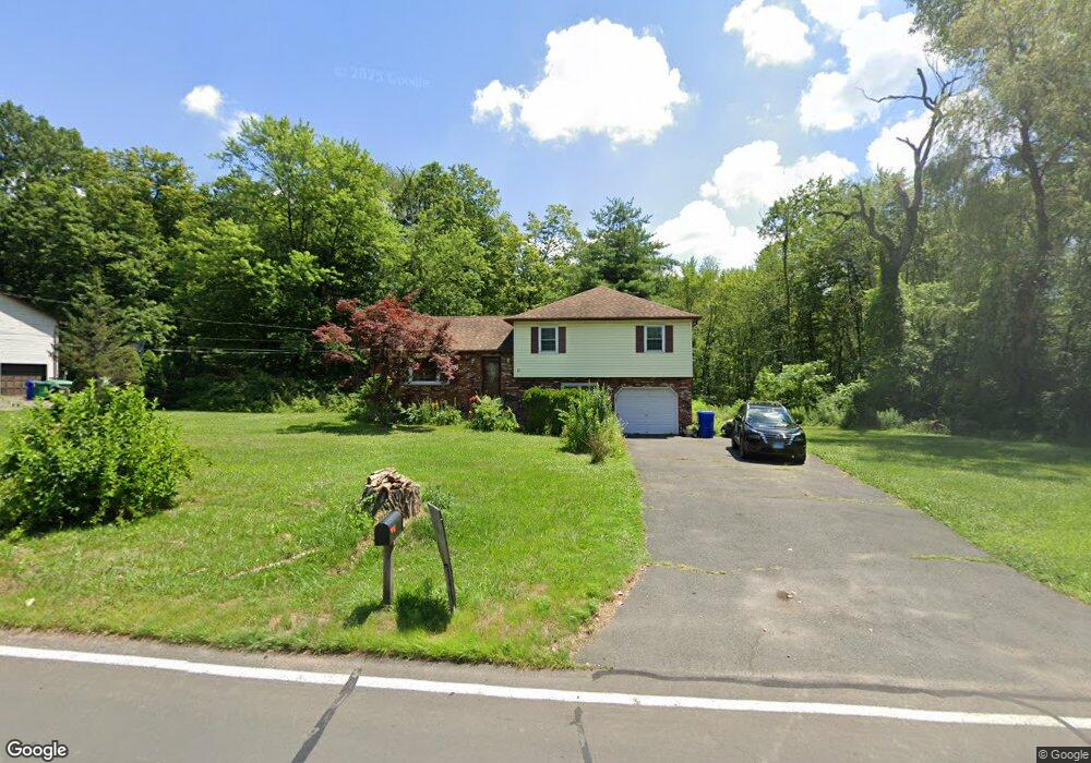 11 Burr Rd, Bloomfield, CT 06002 - photo 1