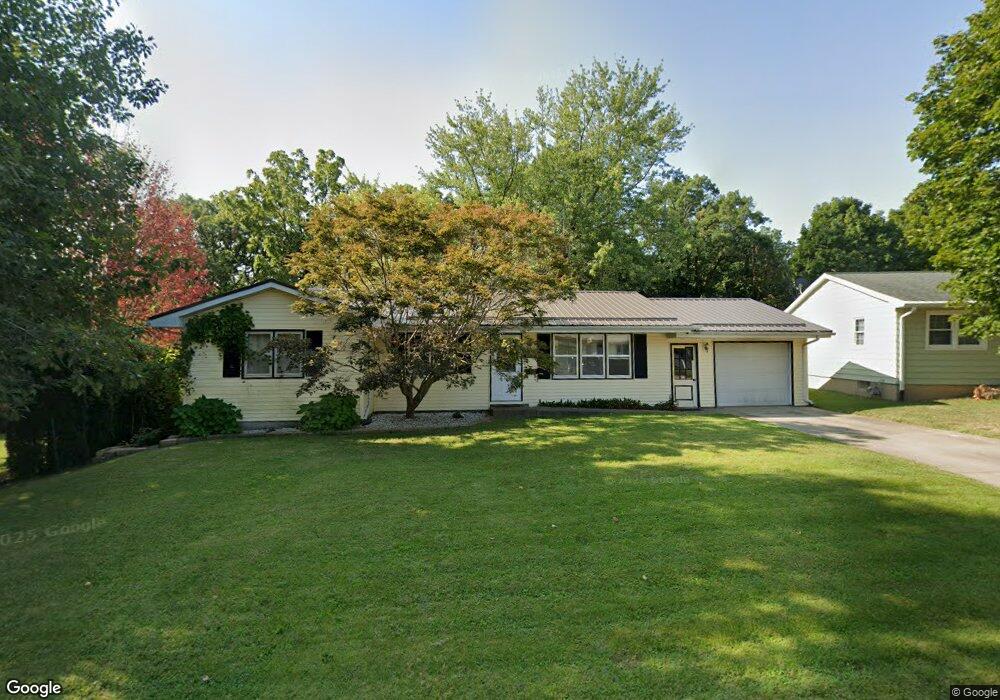1238 Ridge Dr, Columbus Junction, IA 52738 - photo 1