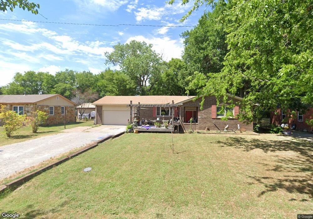 408 W 6th St, Skiatook, OK 74070 - photo 1