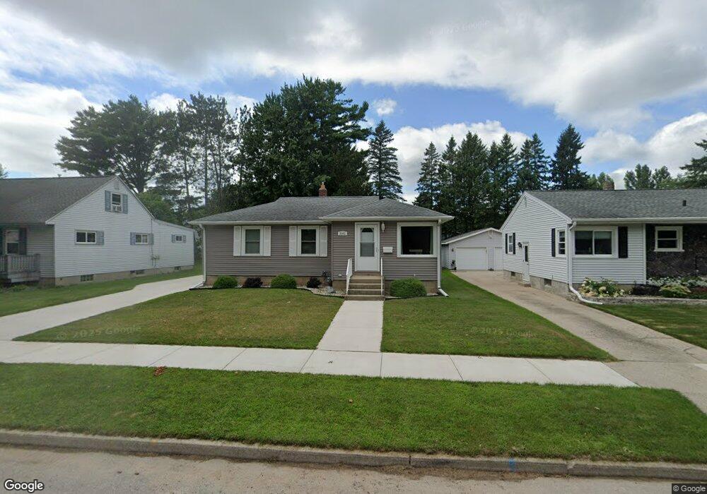 3305 15th St, Menominee, MI 49858 - photo 1