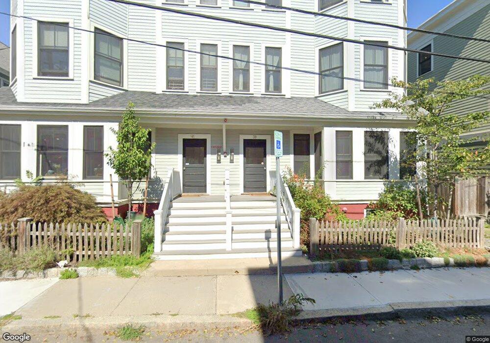 39 Prince St unit 1,39, Cambridge, MA 02139 - photo 1