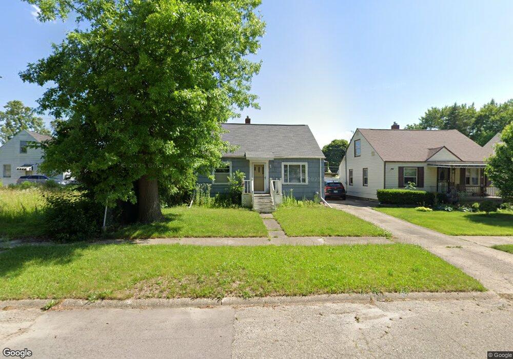 611 Clinton St, Flint, MI 48507 - photo 1