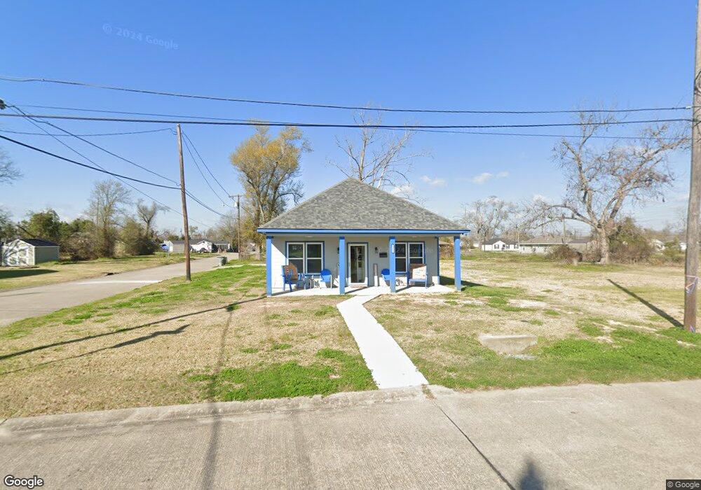 301 N Goos Blvd, Lake Charles, LA 70601 - photo 1
