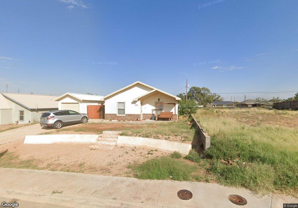 1205 Pickens Ave, Big Spring, TX 79720 - photo 1