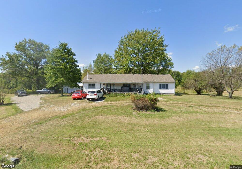 8160 S 100 W, Columbus, IN 47201 - photo 1