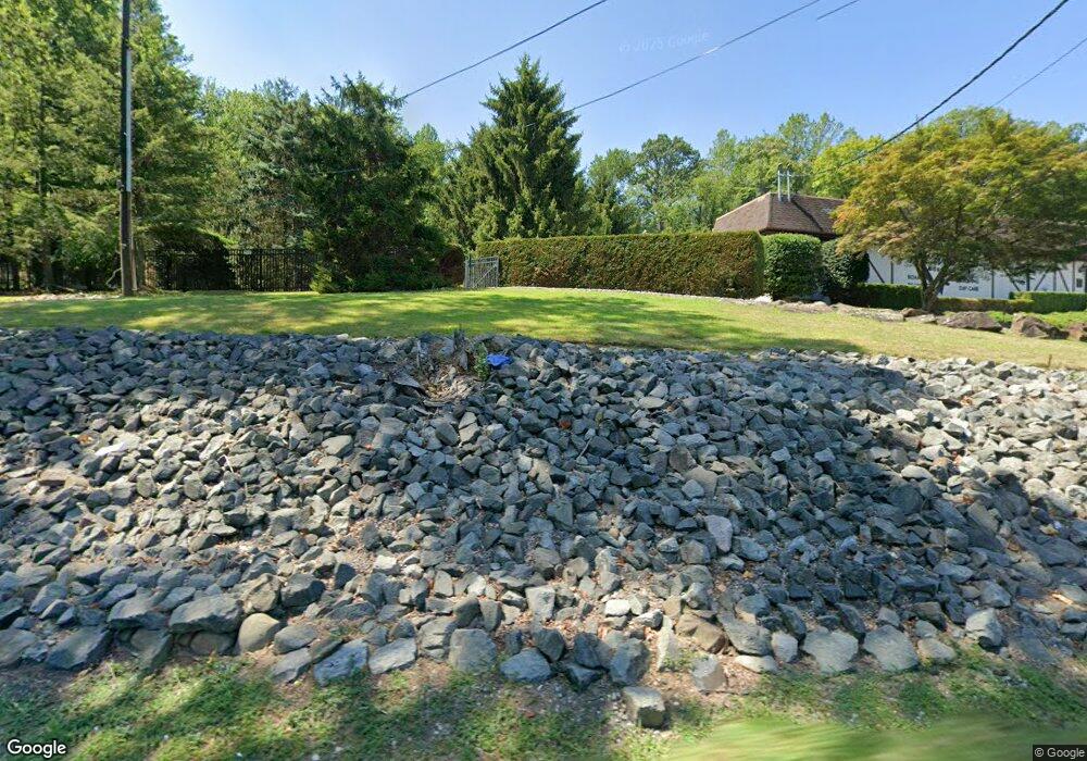 1120 Pompton Ave, Cedar Grove, NJ 07009 - photo 1