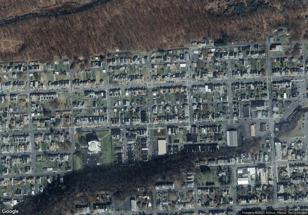 119 N Locust St, Coal Township, PA 17866 - photo 1