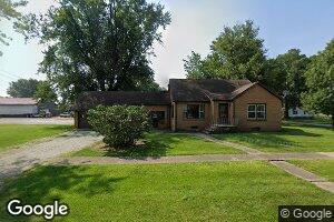 107 W 4th South St, Wenona, IL 61377