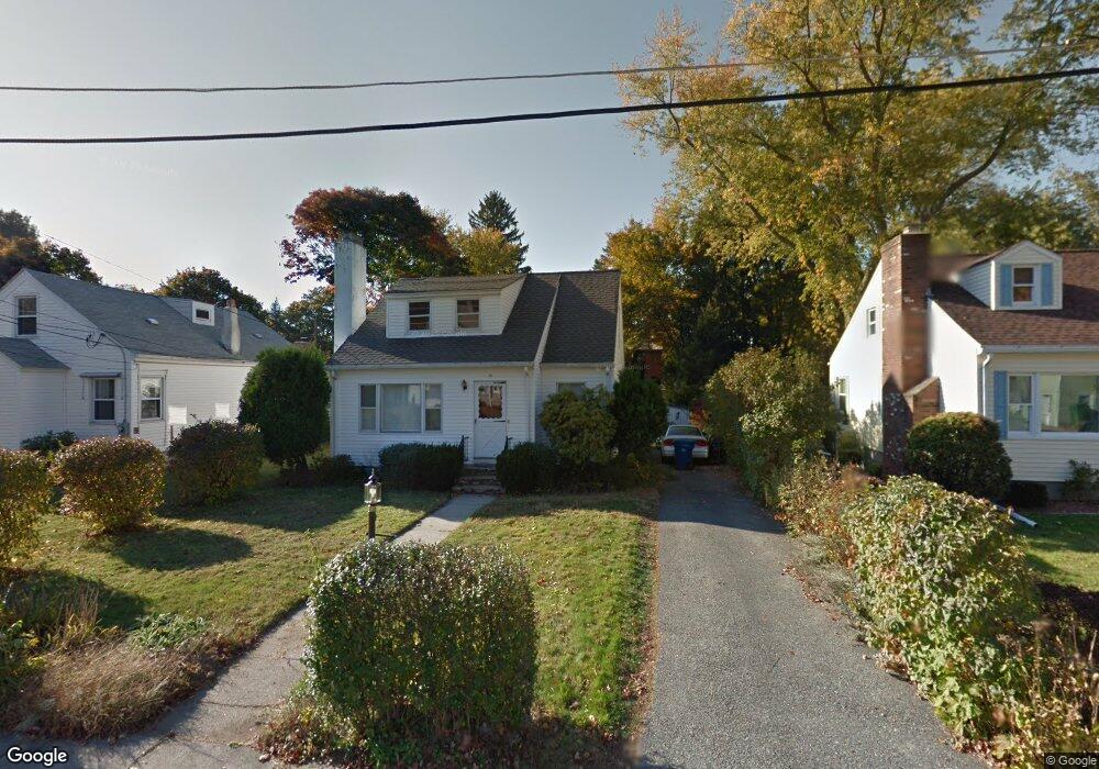 24 Seagrave St, Uxbridge, MA 01569 - photo 1