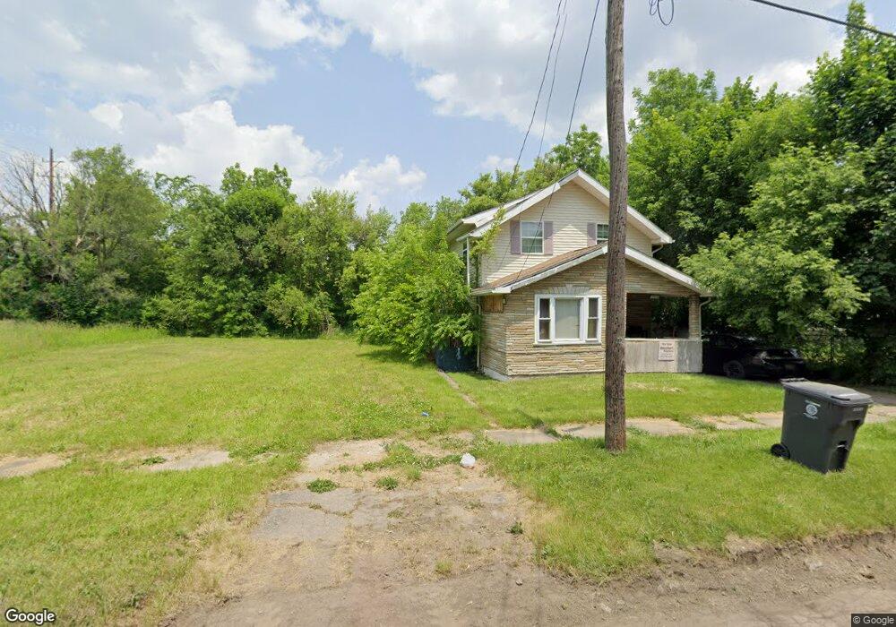 2324 Reid St, Flint, MI 48503 - photo 1
