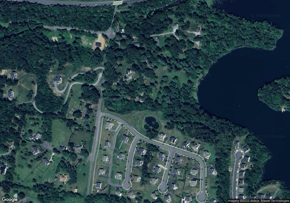 17738 Airmont Rd, Round Hill, VA 20141 - photo 1