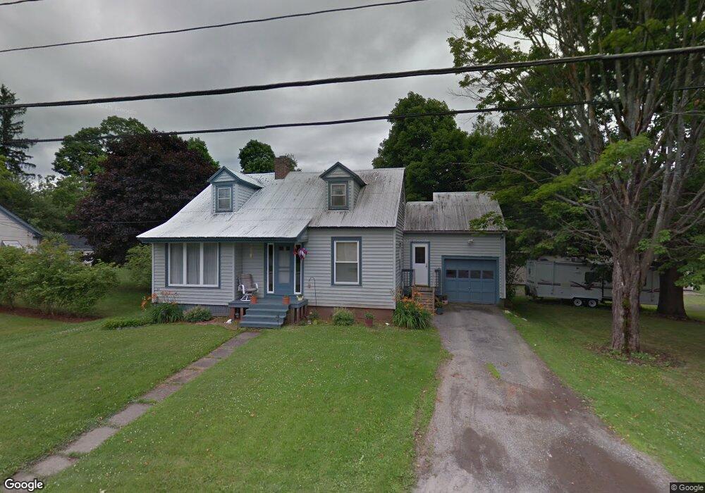 79 Elm St, Newport, VT 05855 - photo 1