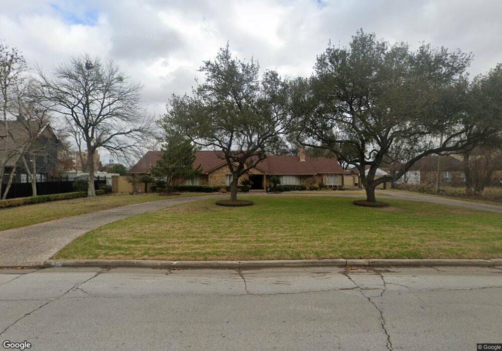3705 S Macgregor Way, Houston, TX 77021 - photo 1