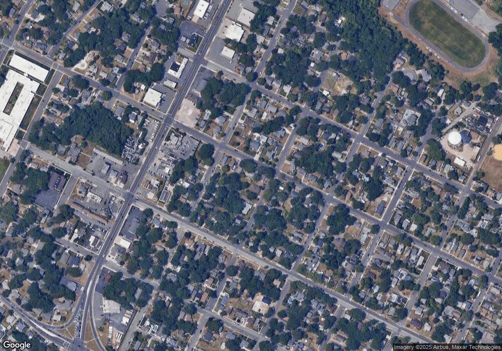 612 W Connecticut Ave, Somers Point, NJ 08244 - photo 1