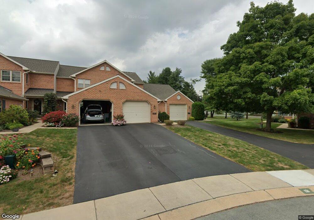 129 Langley Square, Lancaster, PA 17603 - photo 1