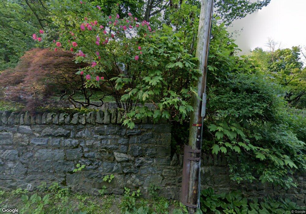 10 W Sunnyside Ln, Irvington, NY 10533 - photo 1