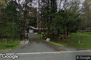 567 Hidden Valley Rd, Grants Pass, OR 97527