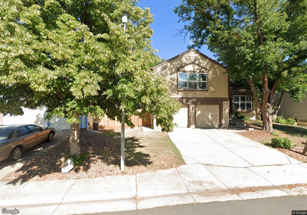 731 S Laredo Cir, Aurora, CO 80017 - photo 1