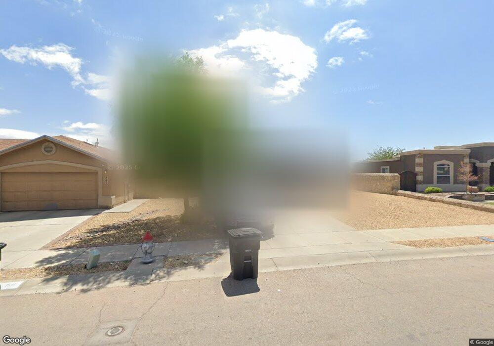 841 Desert Silver Dr, Horizon City, TX 79928 - photo 1