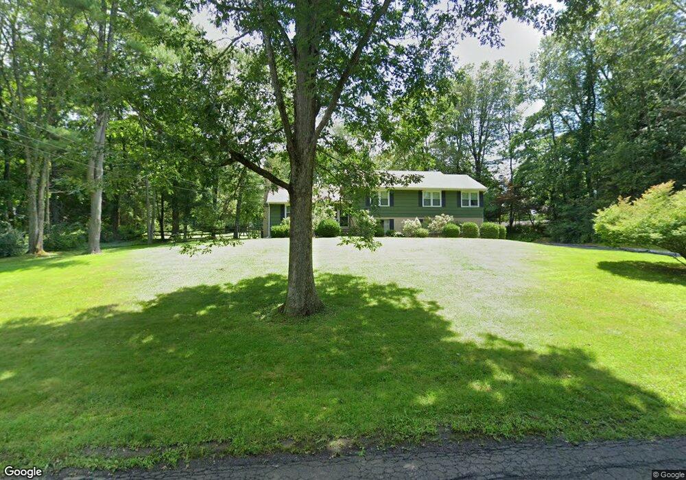 20 Pinecrest Dr, Ridgefield, CT 06877 - photo 1