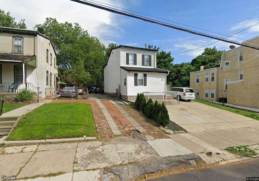 320 W Queen Ln, Philadelphia, PA 19144 - photo 1
