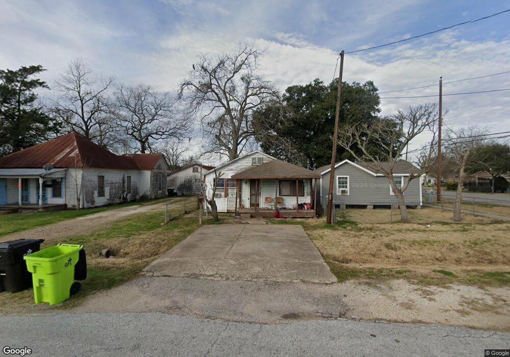 504 4th St, Rosenberg, TX 77471 - photo 1