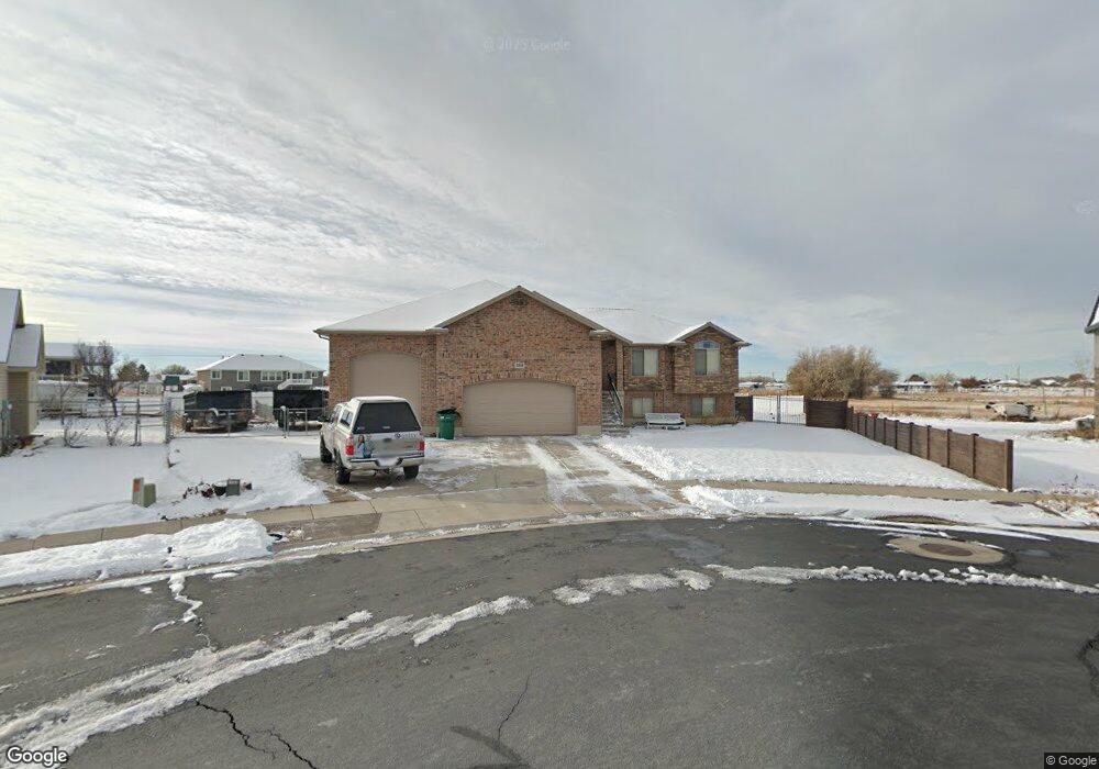4545 W 5375 S, Hooper, UT 84315 - photo 1