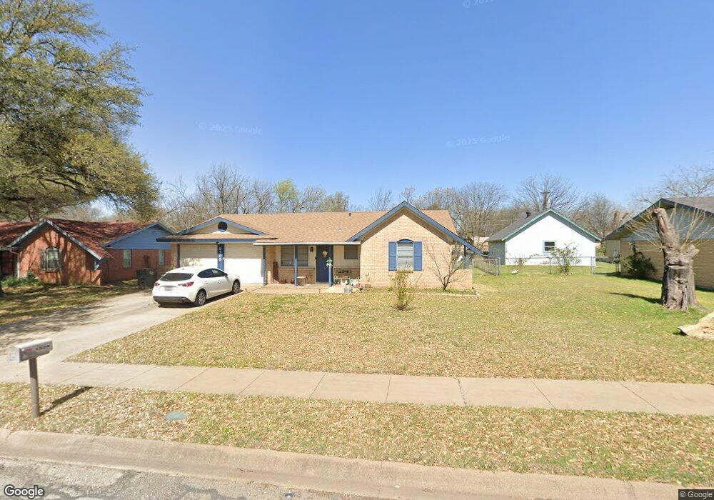 1308 Phillips St, Cleburne, TX 76033 - photo 1