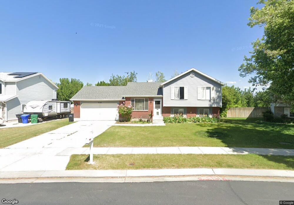 8523 Huckleberry Cir, West Jordan, UT 84088 - photo 1