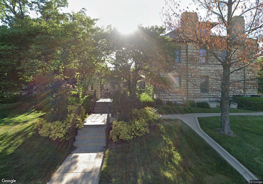 12401 Johnson Dr, Shawnee, KS 66216 - photo 1