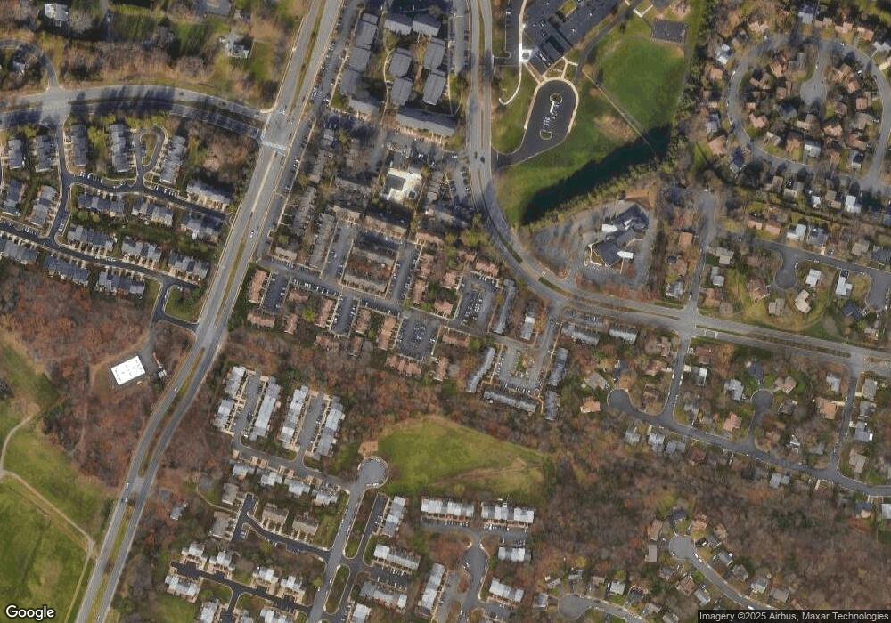 402 Brethour Ct unit 86, Sterling, VA 20164 - photo 1